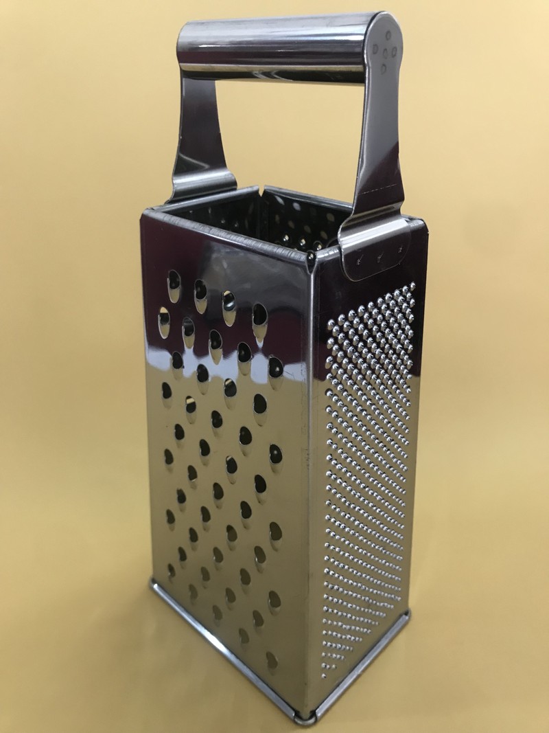 Grater W/Pipe Hdl. 9″ S/S