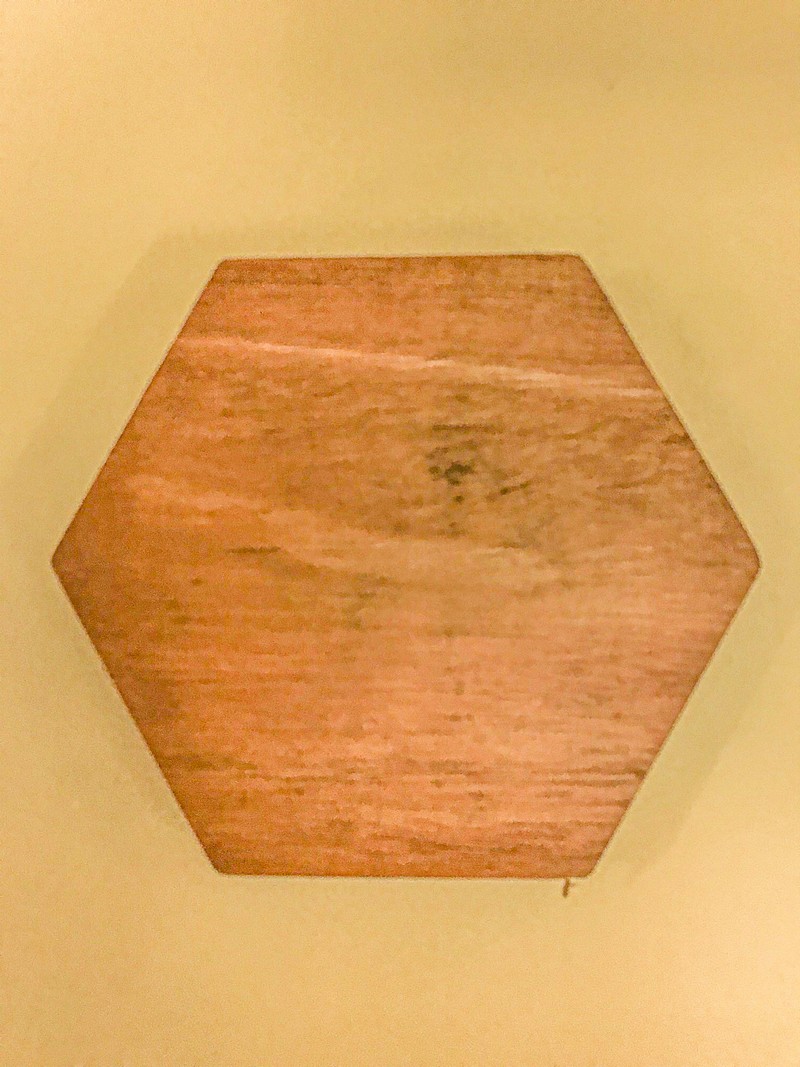 Coaster hexagon (mahoni)/Tatakan gelas kayu segi 6